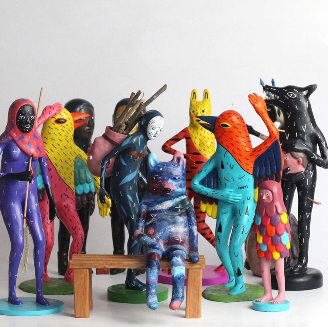 Sculptures inspired by Brazilian indigenous art.